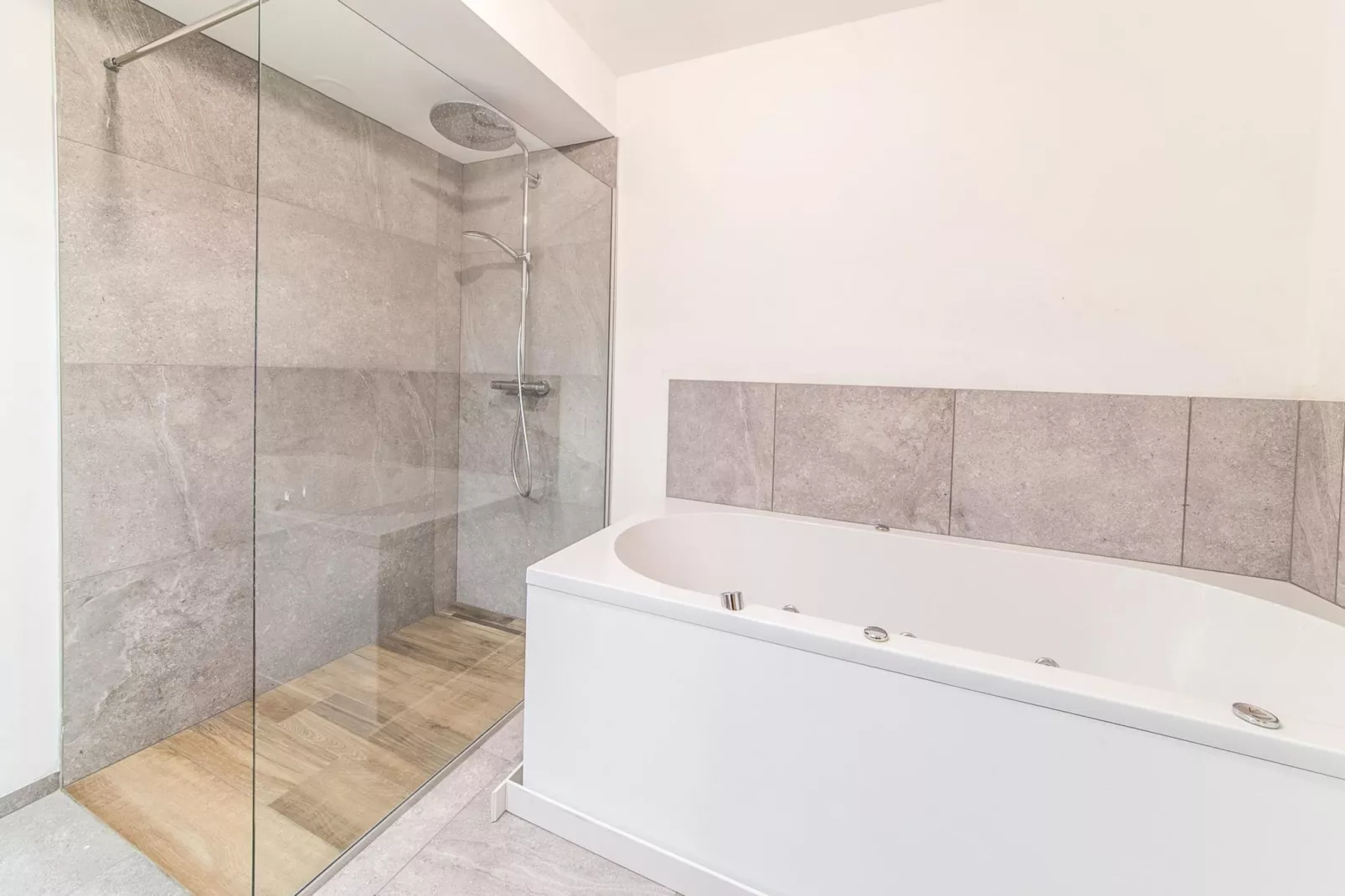 Le vol du milan-Badezimmer