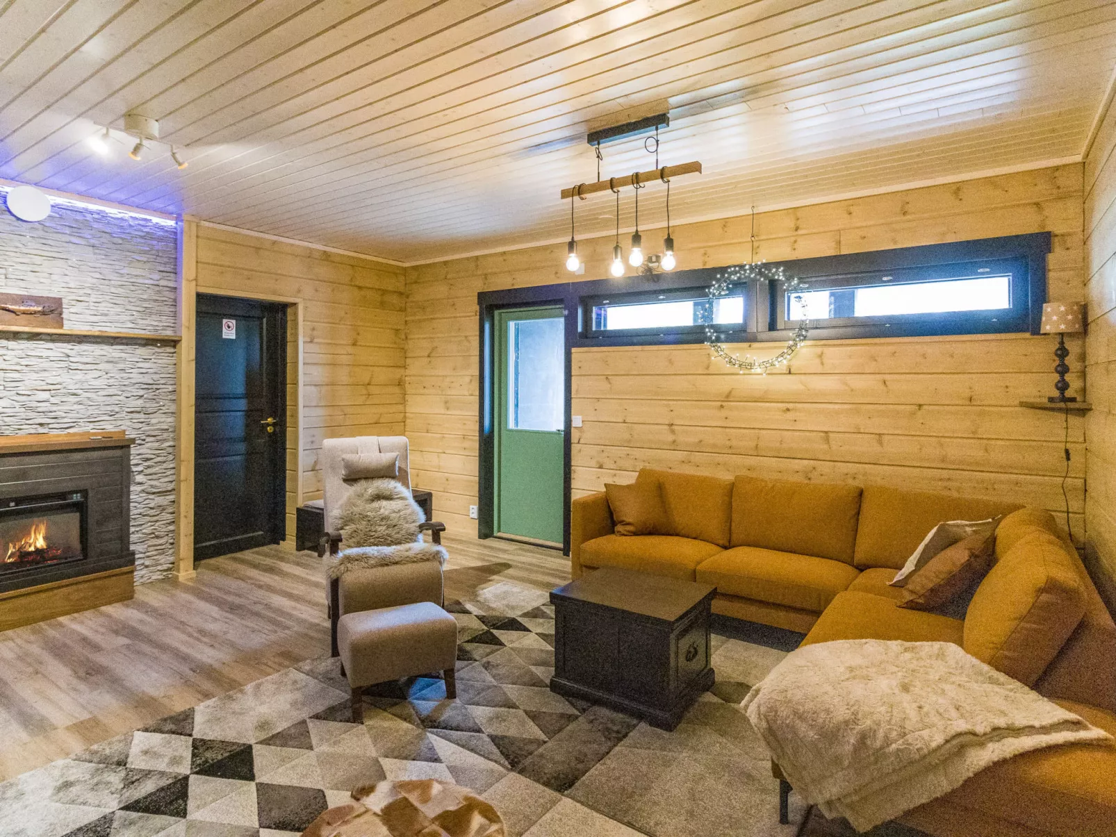 Villa valoisa - Drinnen