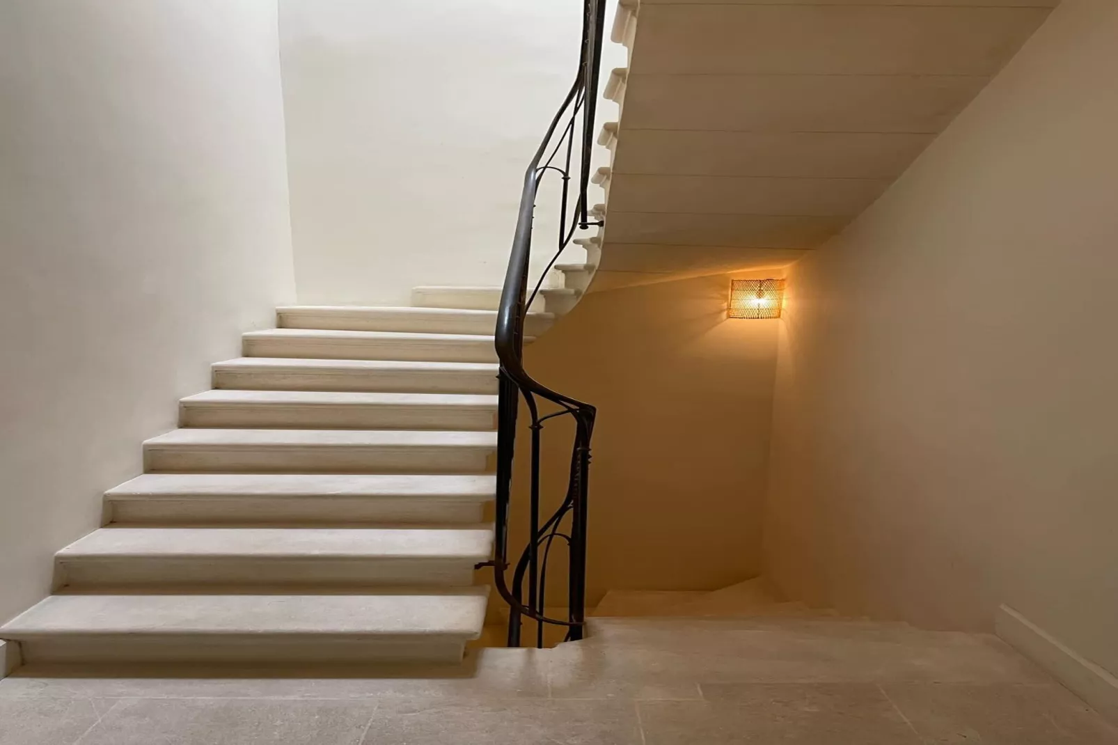 Mas Maillane demeure du XVIIIe entièrement rénové-Landing