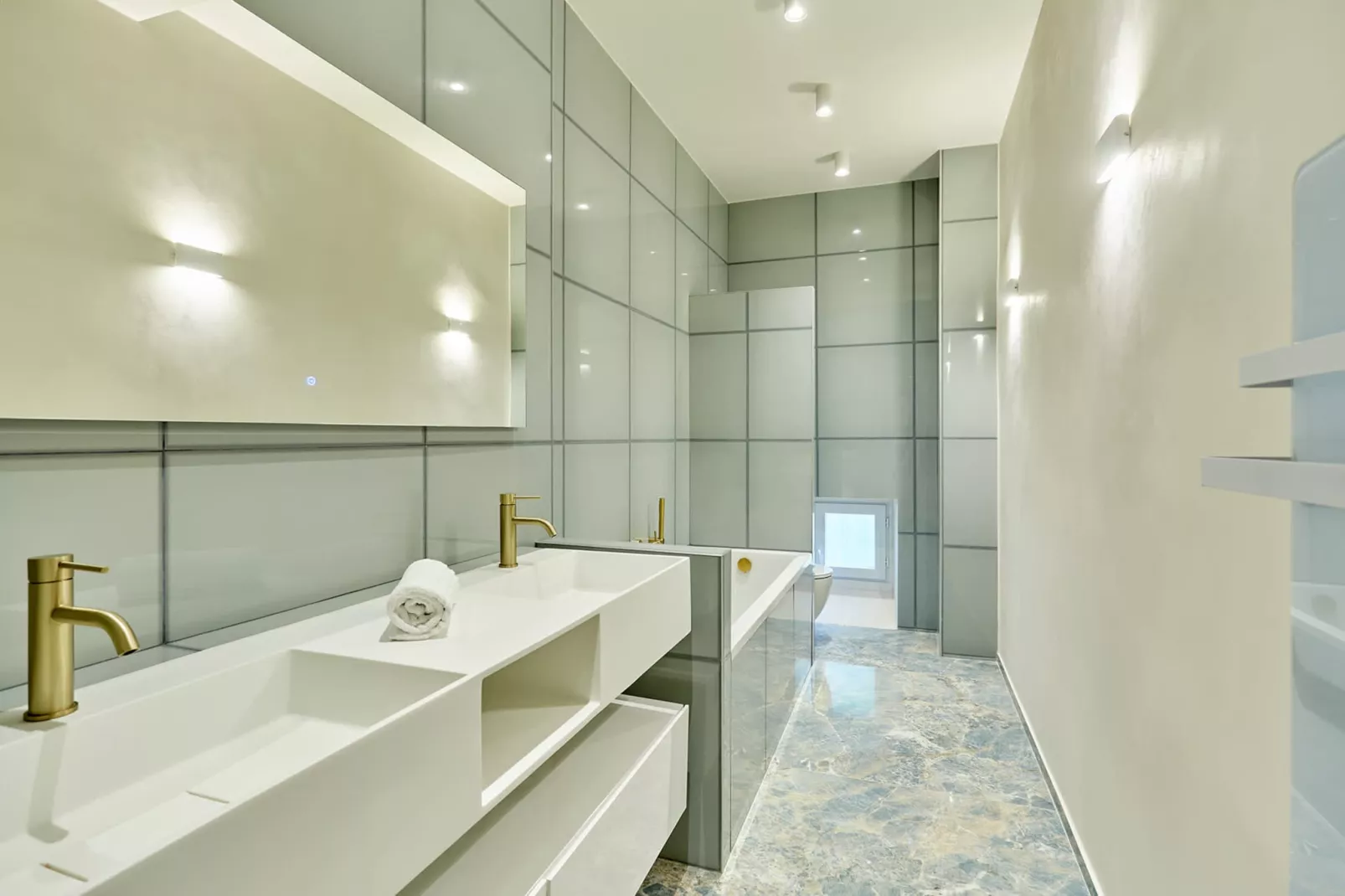 MEDICIS MX-Non tagué