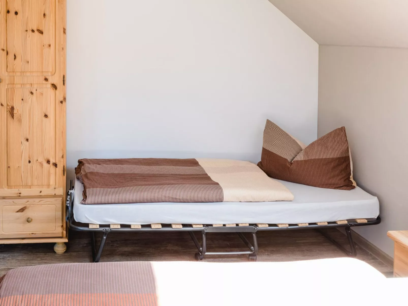 Mit Parkplatz und Fahrradunterstellmöglichkeit mit Balkon nah am Wald - Image-tags.info