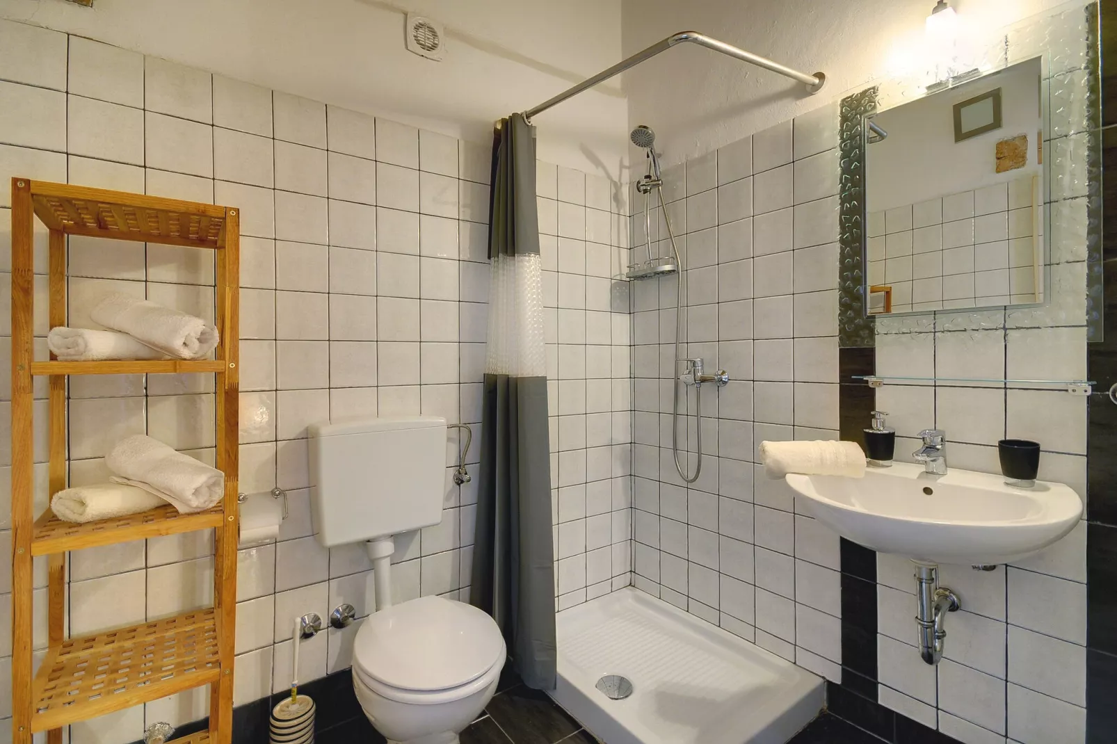 Villa Katarina-Bathroom