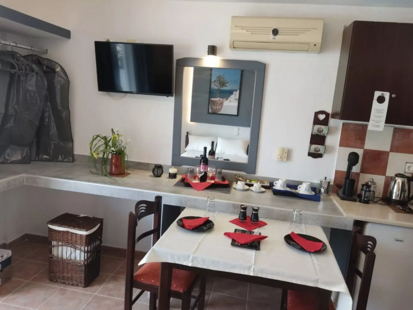 Skiathos Ferienhaus - Drinnen