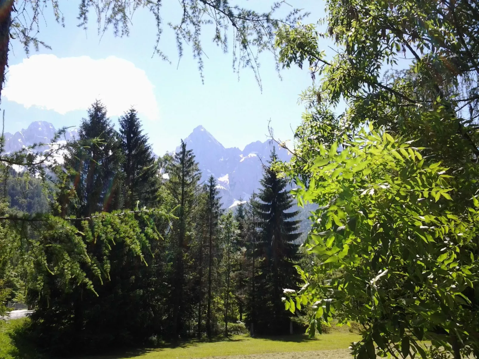 Mit eigenem Garten und Terrasse - Image-tags.info