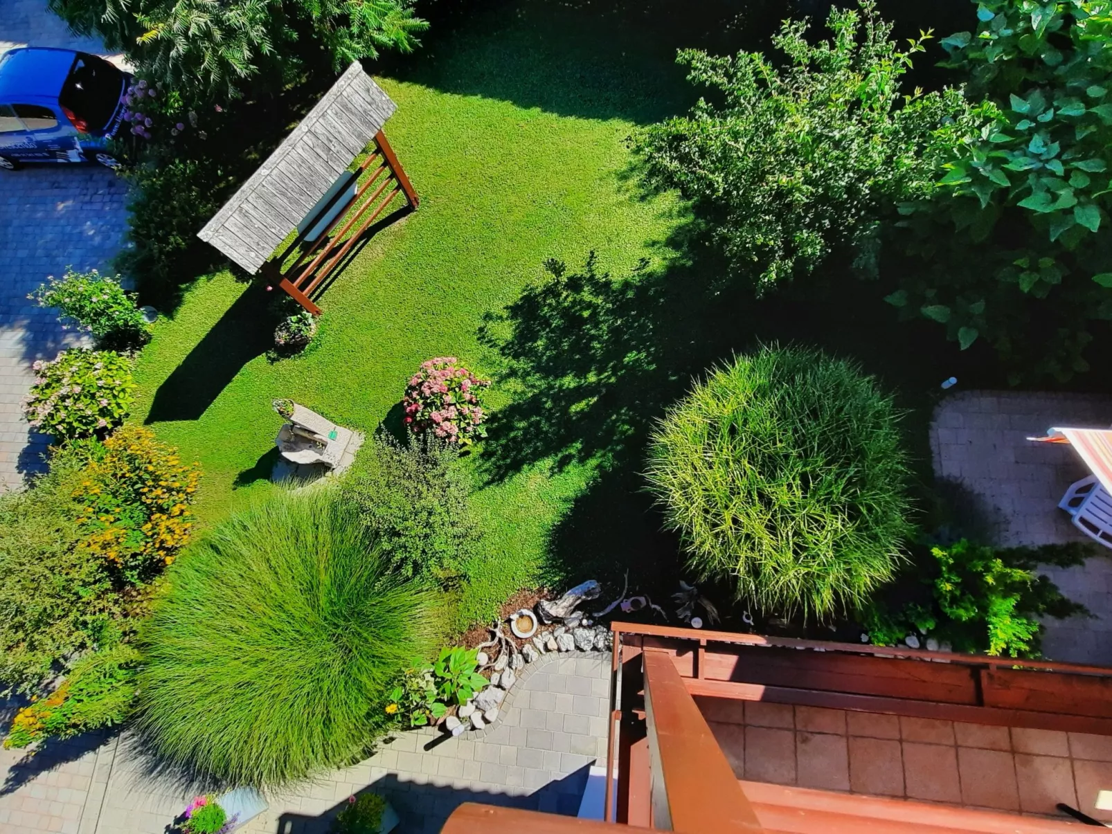 Studio-Appartement mit Balkon - Image-tags.info