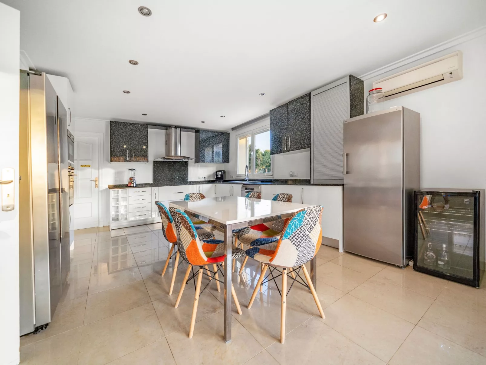 Villa SOL FELOSTAL, 130m zum Strand, nahe Airport und Palma Zentrum - Image-tags.info