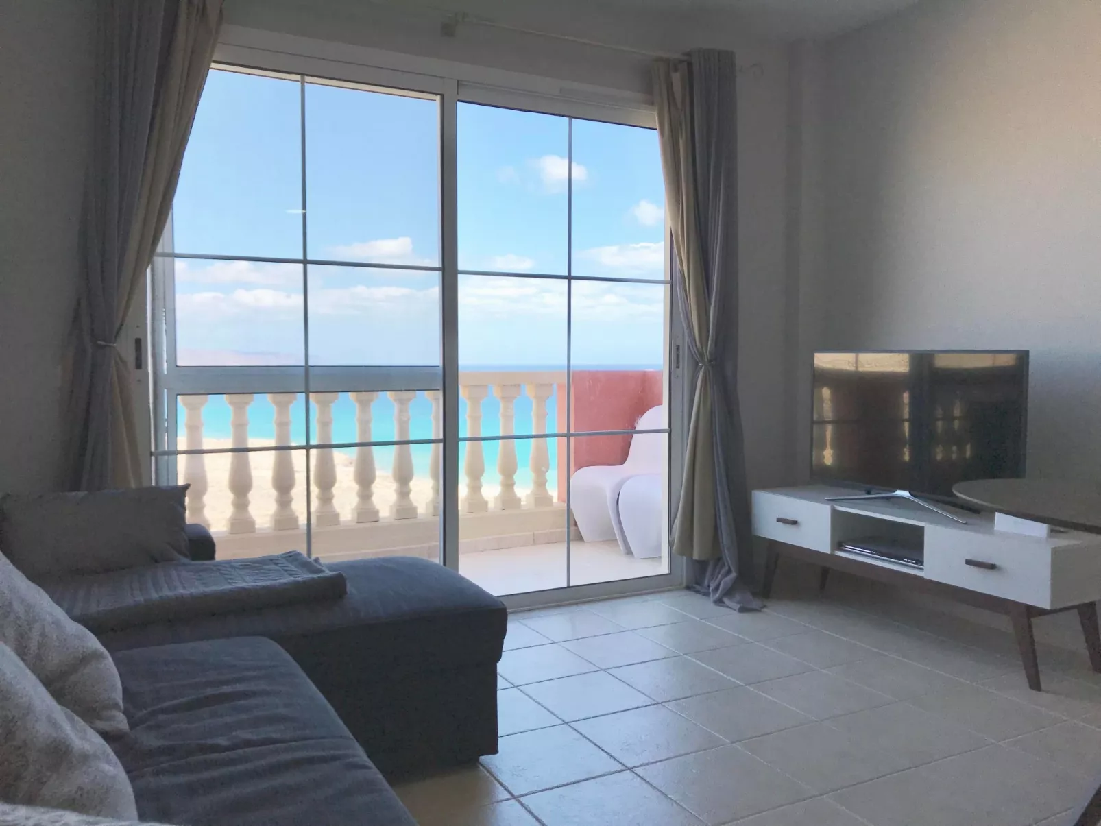 Für 5 Personen ca. 70 m&sup2; in Costa Calma, Fuerteventura (Südküste von Fuert - Image-tags.info