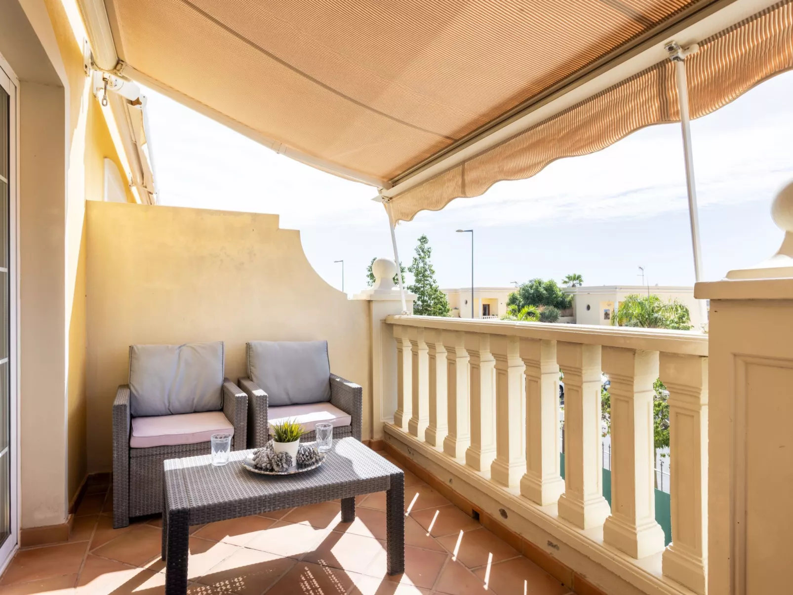 Apartment Sunshine - Image-tags.info