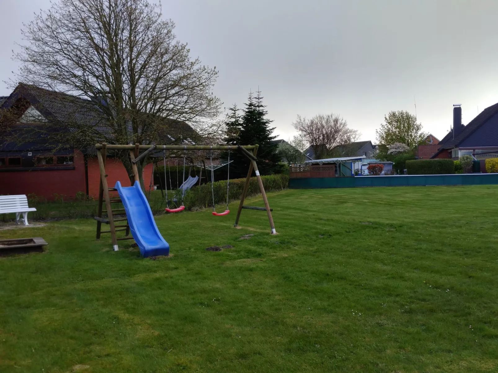 Mit Garten, Grill und Terrasse - Image-tags.info