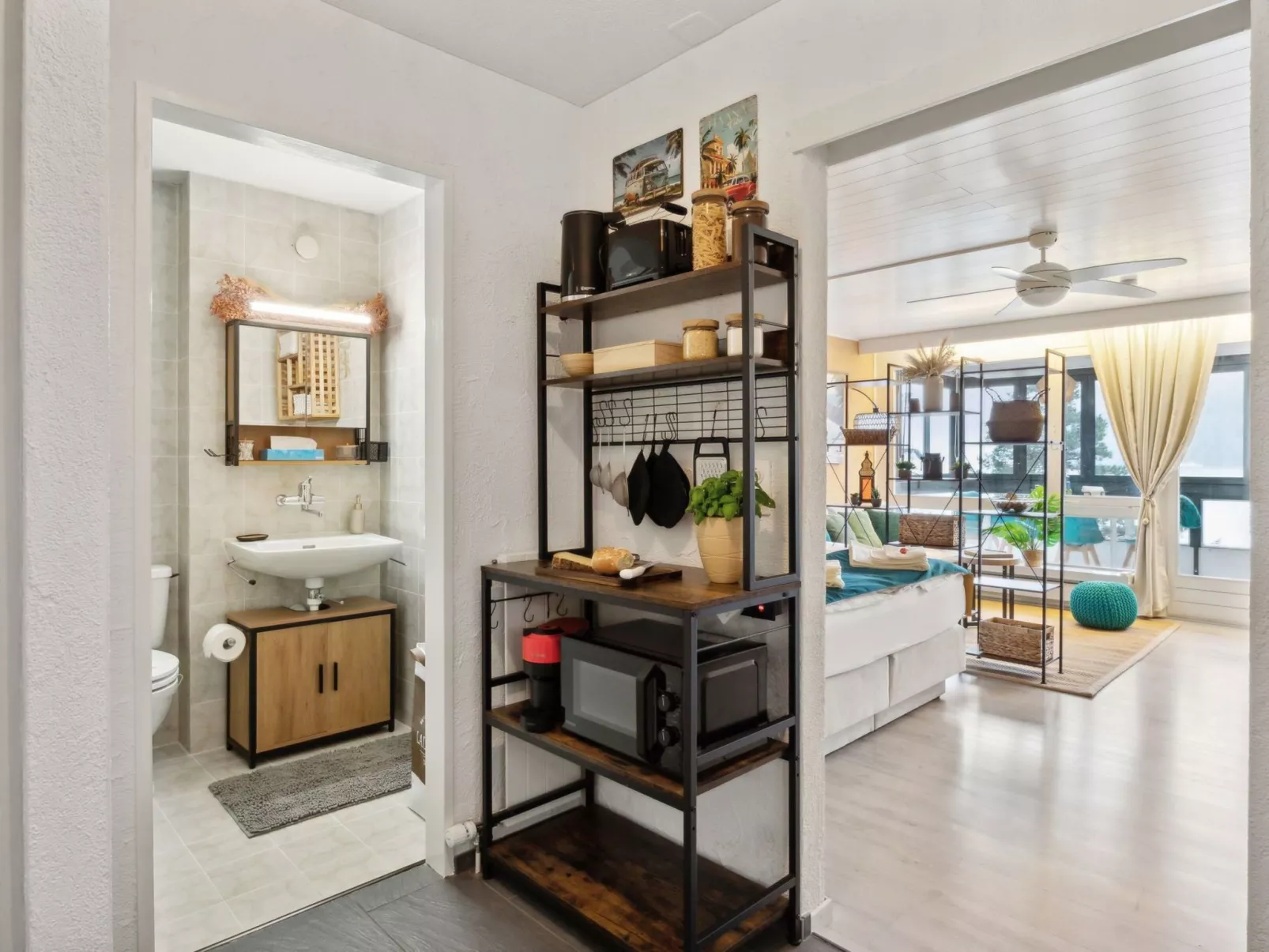 4 Seasons Apartment - Image-tags.info