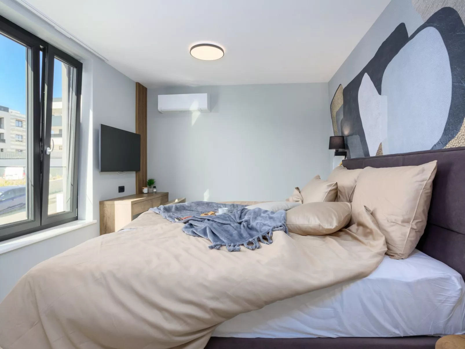 Luxusvilla mit beheiztem Pool in Strandnähe - Image-tags.info