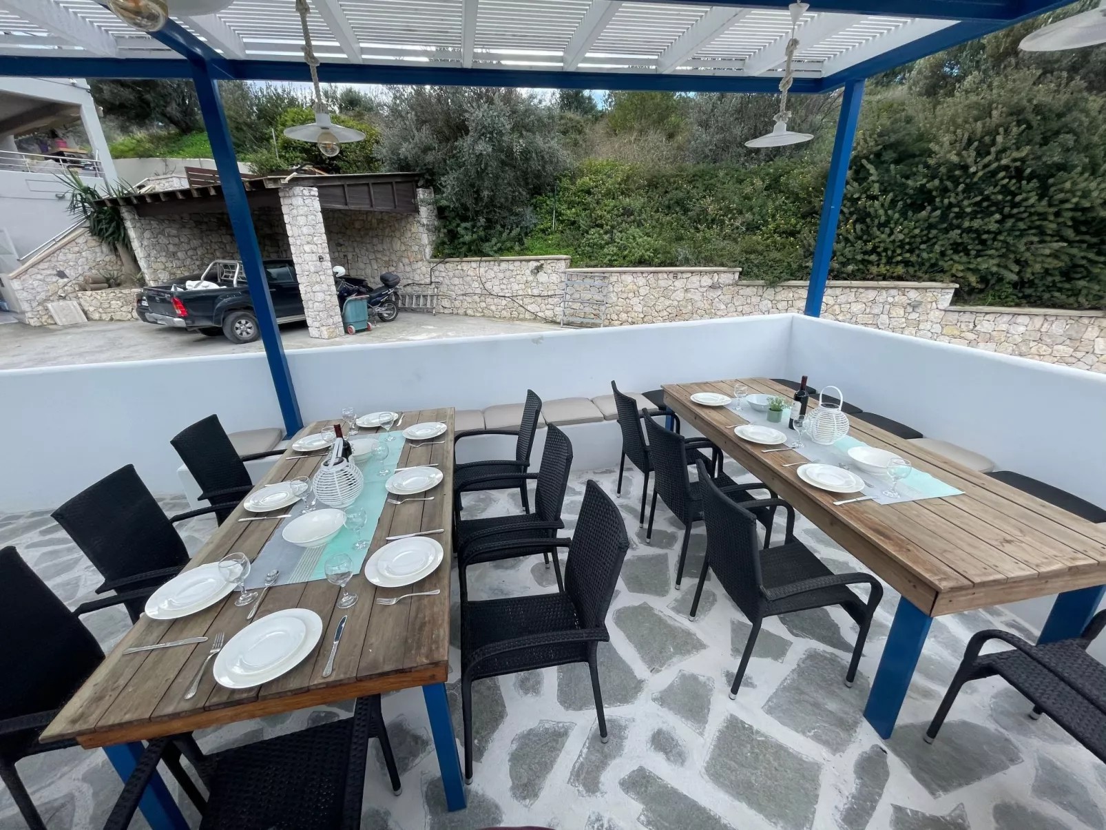 Athena PoolFront - Image-tags.info