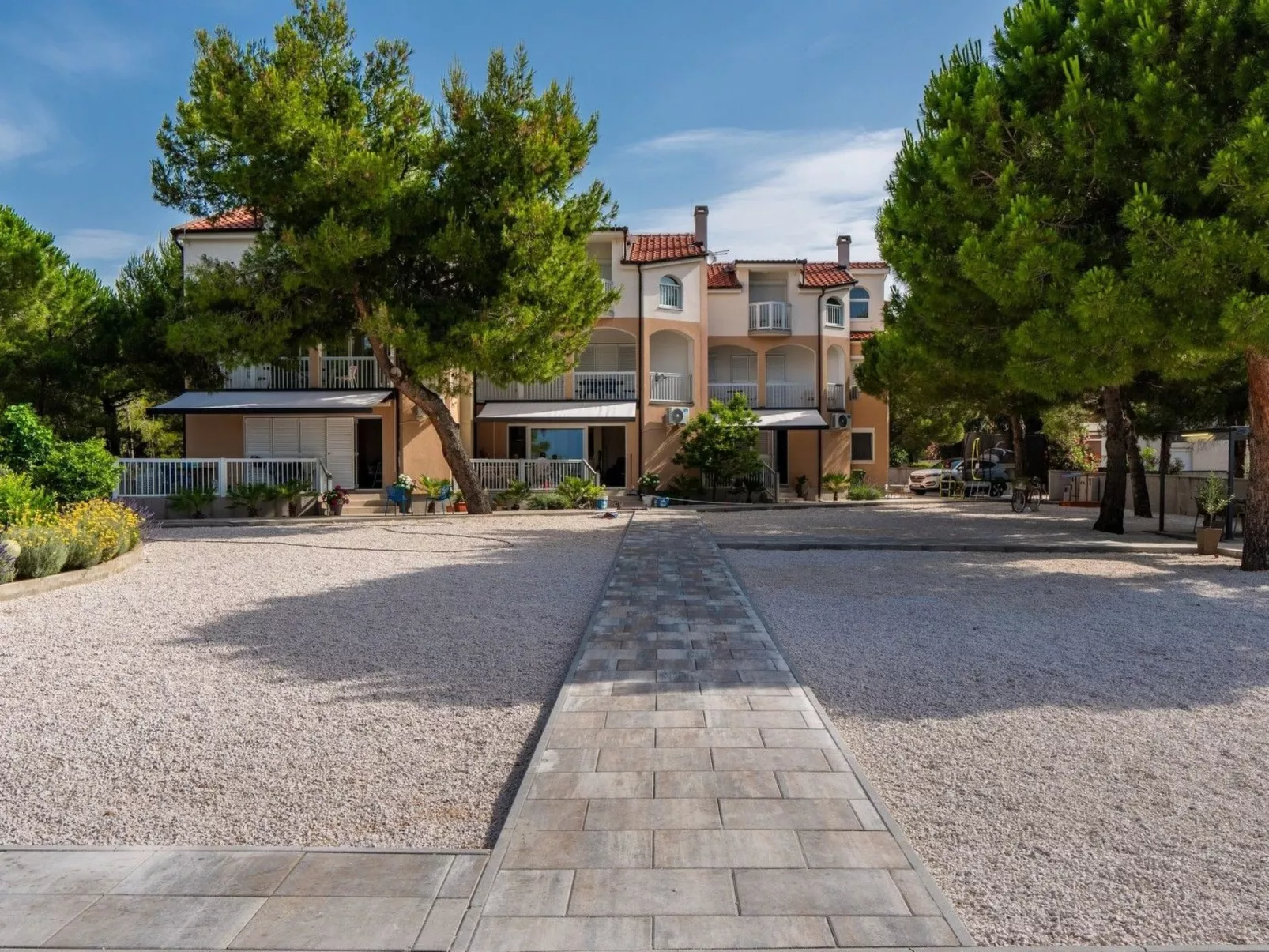 Apartment Sum mora 4 - Image-tags.info