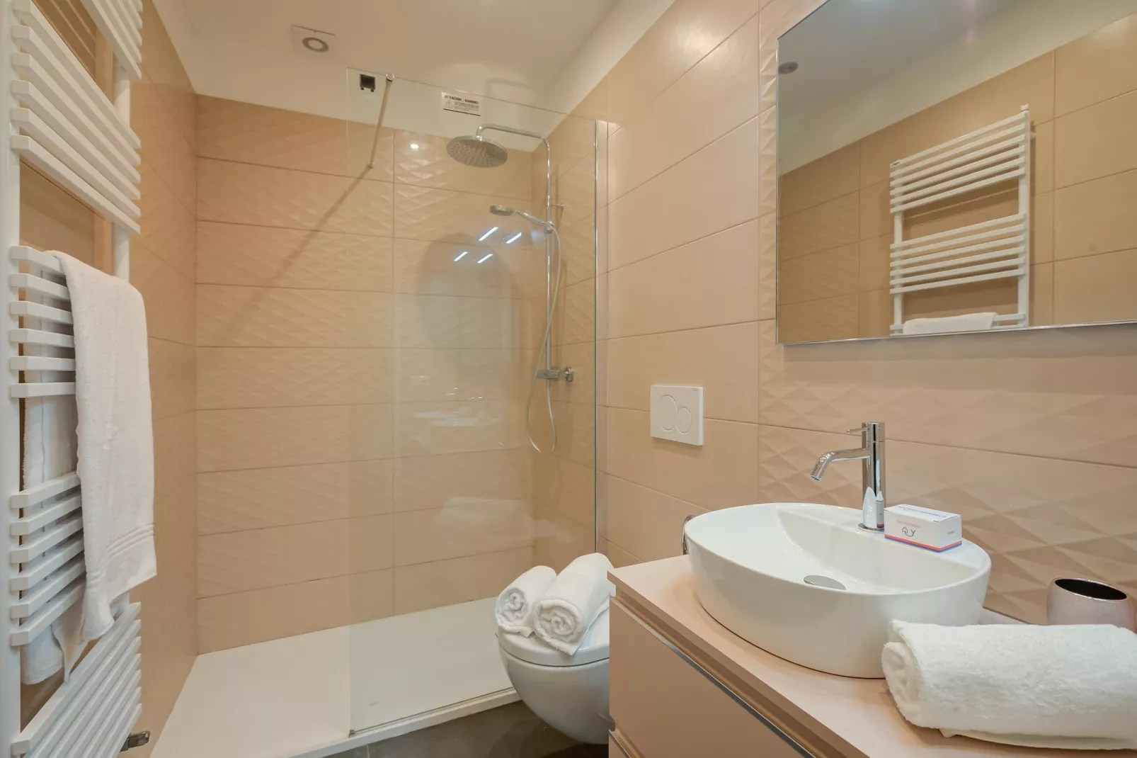 RESIDENCE PORTO LETIZIA - VILLAGE-TRILOCALE 6 PAX DELUXE 8229 - VGB6D - Bathroom