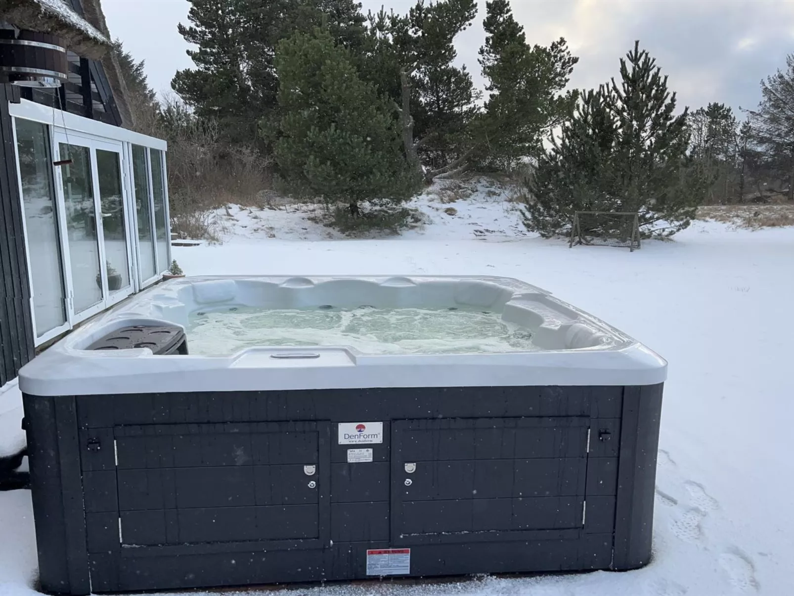 "Gertrudis" - 2km to the fjord-Inside