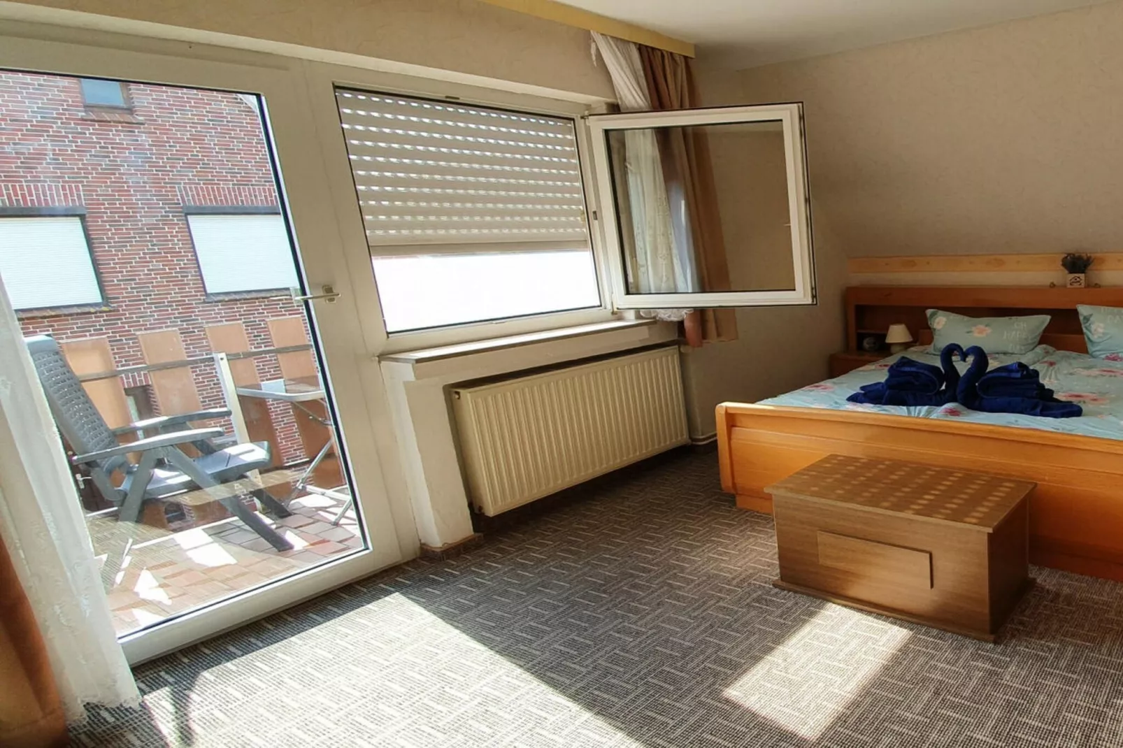 410843-Terrace balcony