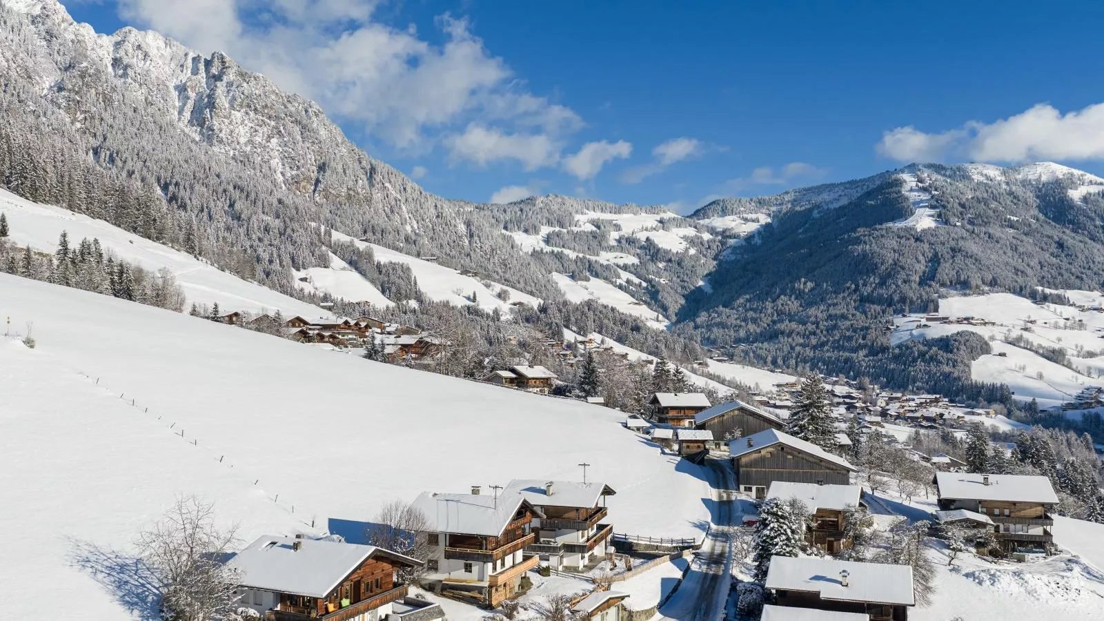 Tirola Hütte-Außenbereich Winter