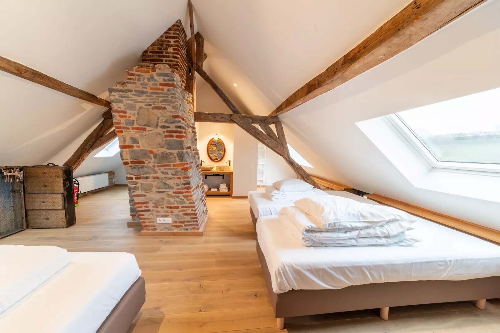 Maison Rose - Bedroom