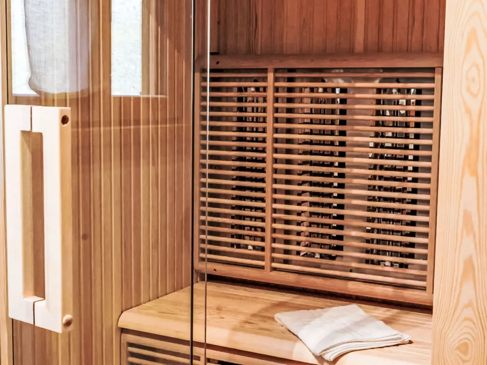 La Granda e la Piciola-Inside