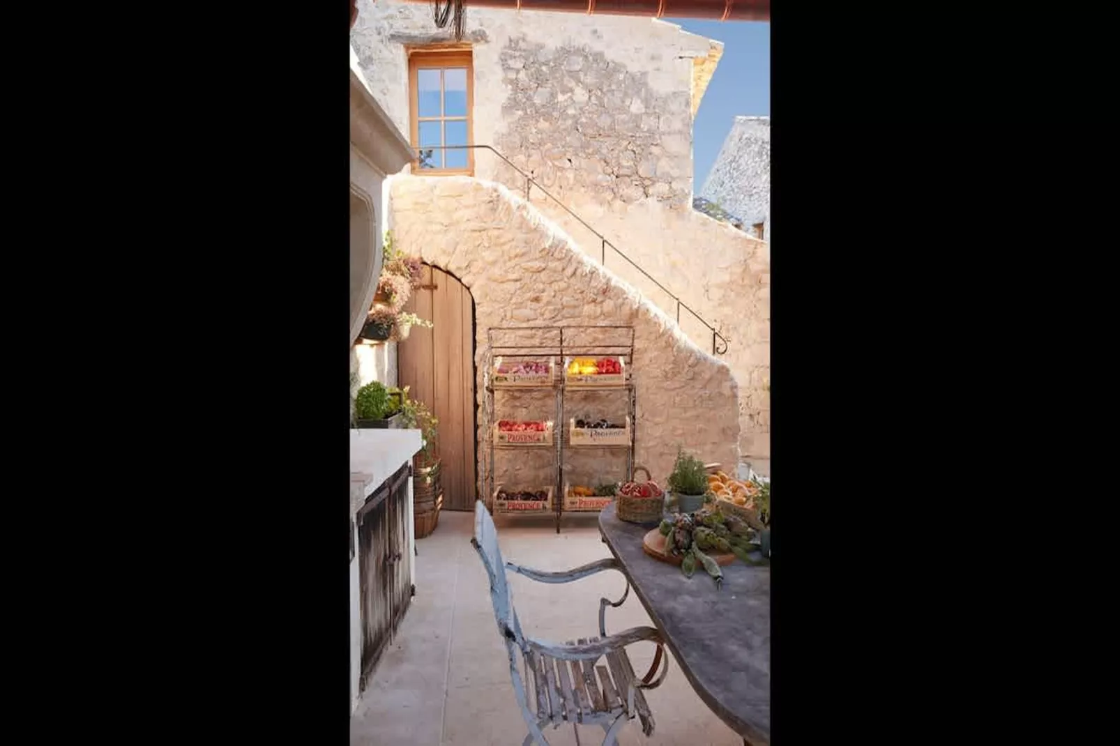 Villa de charme confort au milieu des vignes du Lubéron-Terrasse/Balkon