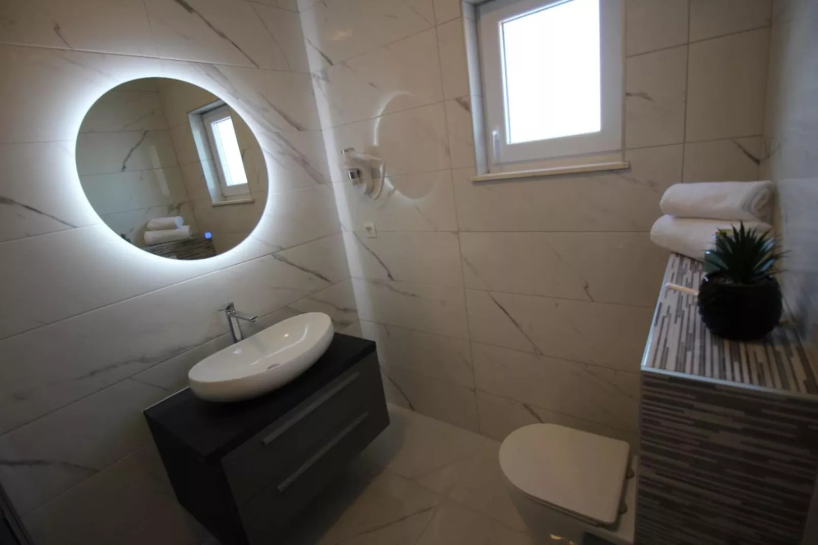 Penthouse - Typ 6plus2-Salle de bain