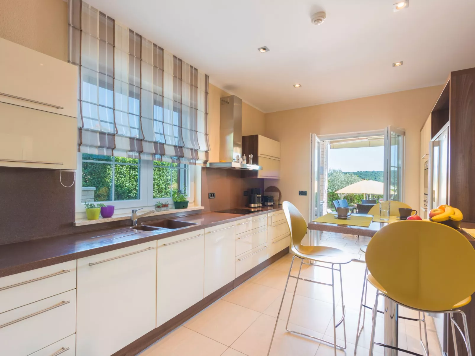 In Pomer mit privatem beheizten Pool und Meerblick - Image-tags.info