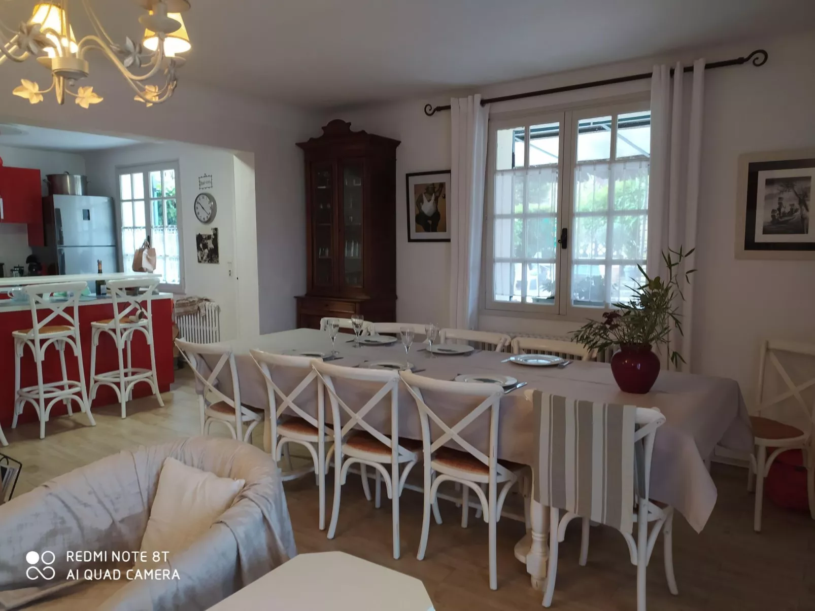 Schöne provenzalische Villa Les Carlets mit Pool - Image-tags.info