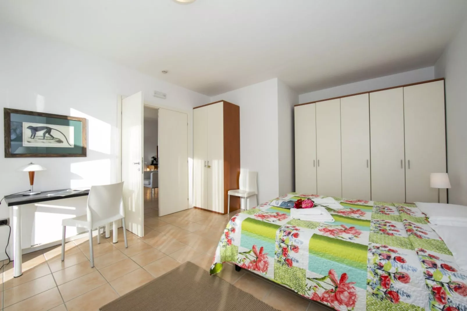 RESIDENCE PORTO LETIZIA - PALACE-1ROOM APT 4 PAX LAKE VIEW DELUXE 8206 - P1LD4 - Schlafzimmer