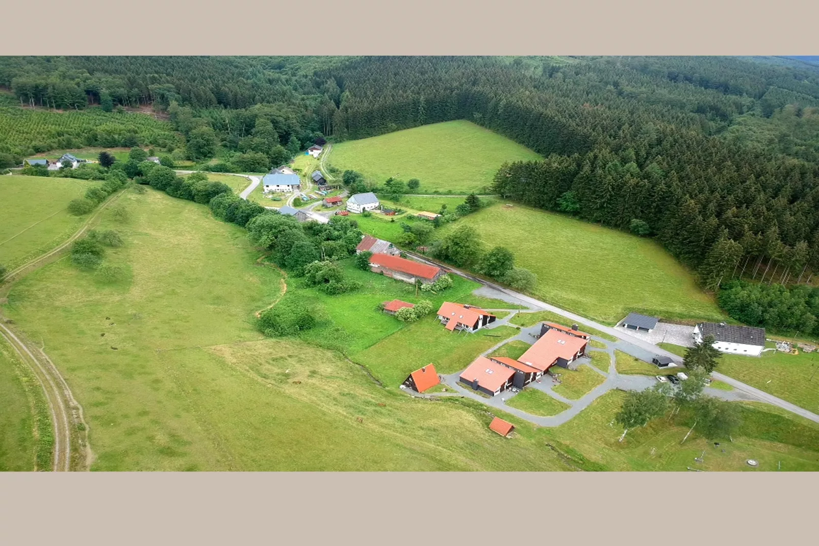 Biberbau-Gardens in summer