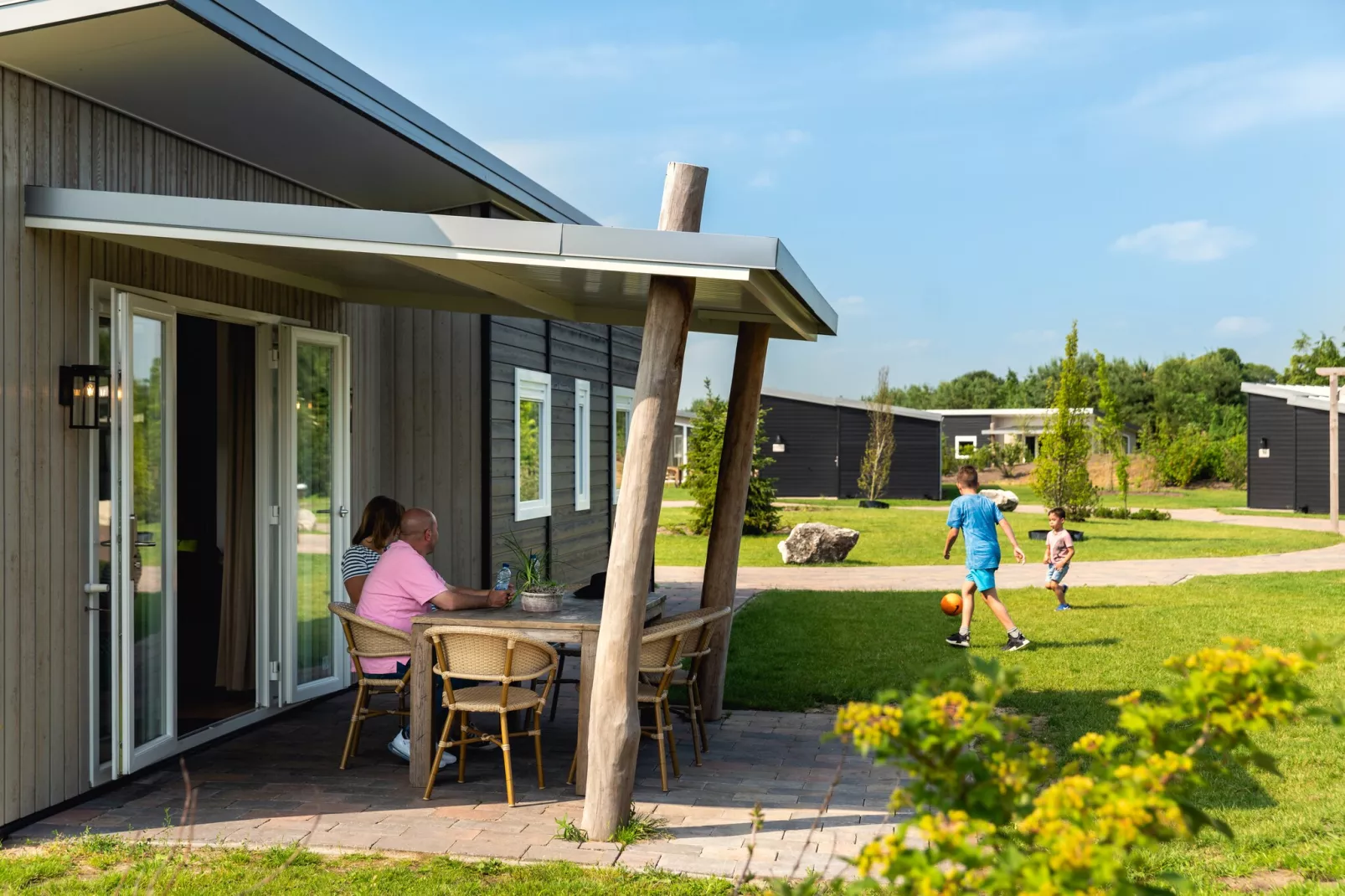 Raccoon Lodge-Terrasse / balcon