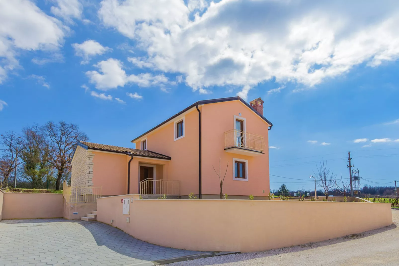 Villa Prima-Exterior summer
