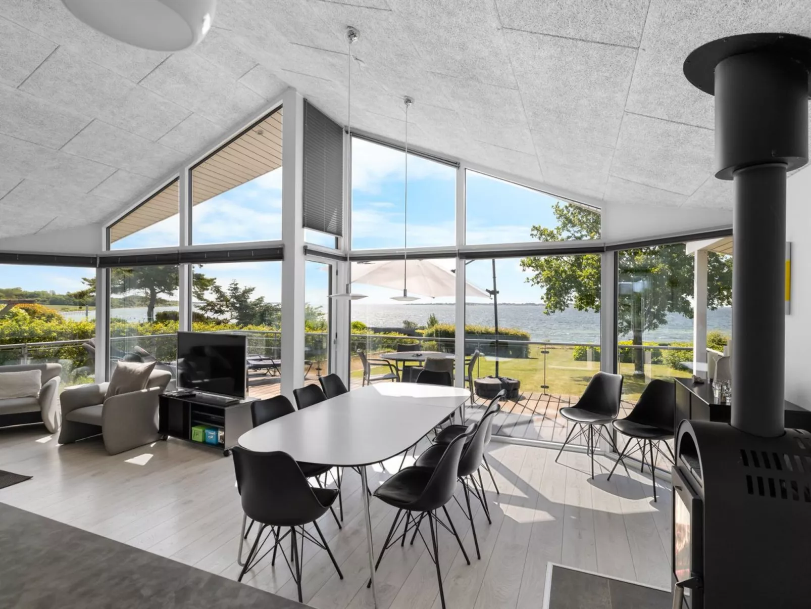 "Ubavka" - 100m from the sea-Inside