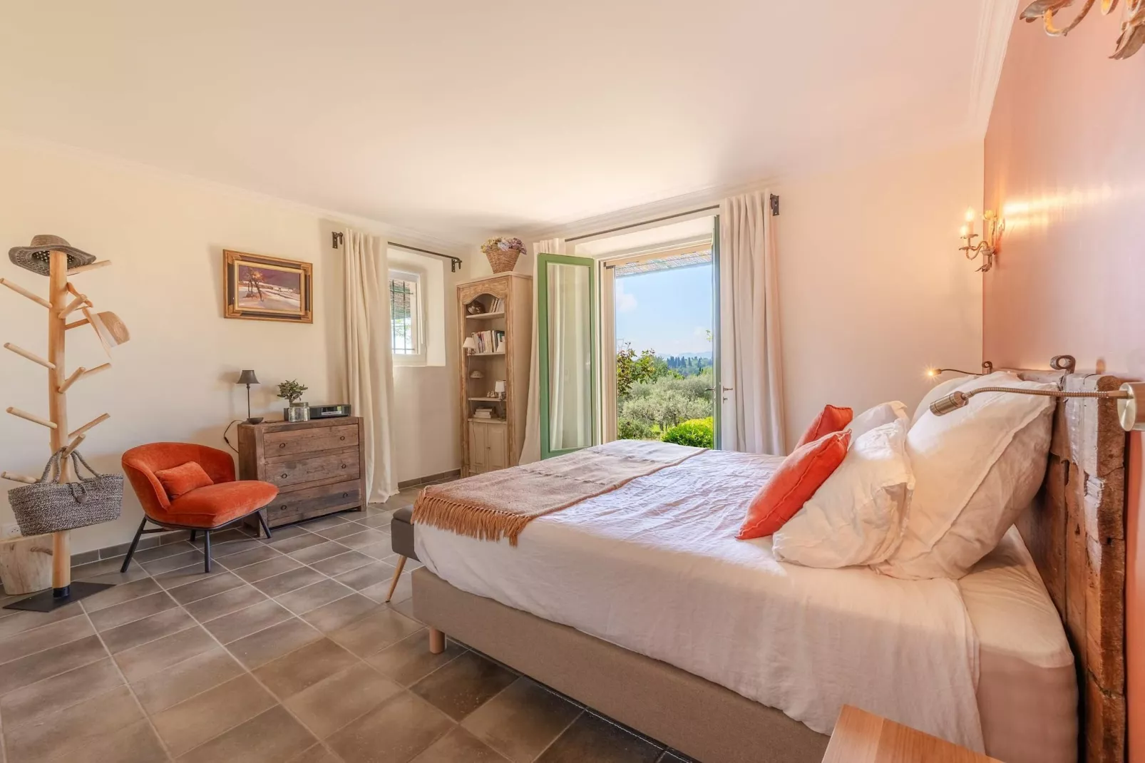 Le Mas Elaïa  votre havre familial avec piscine privée-Chambre