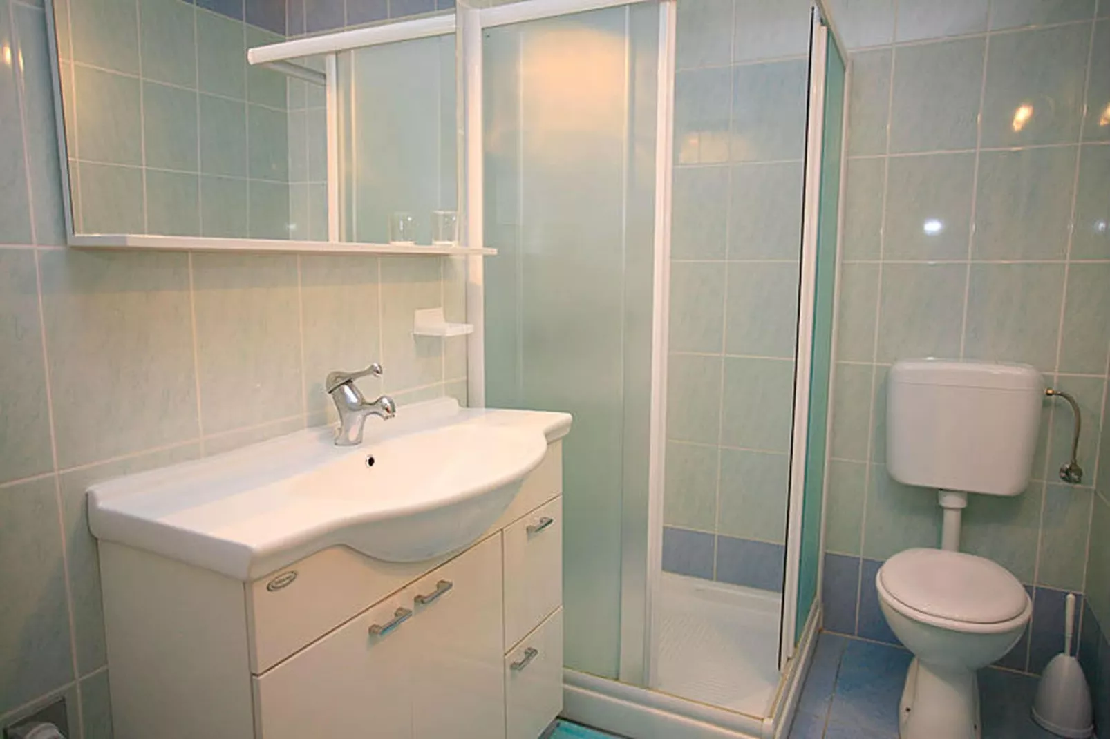 SV Marija 2 - Ferienwohnung 1 - Typ 4plus2 - Bathroom