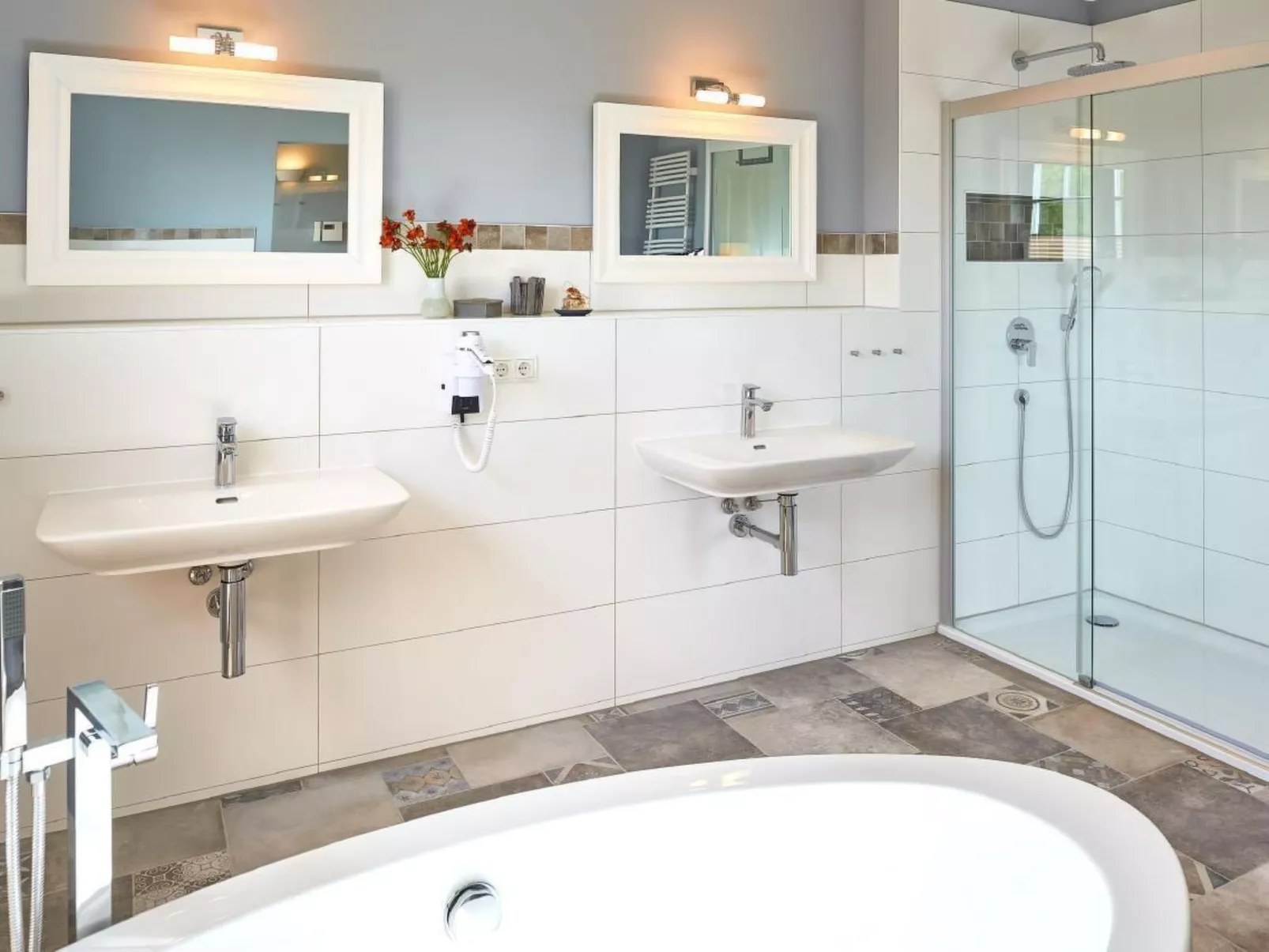 In Sellin mit Großer Sauna - Image-tags.info