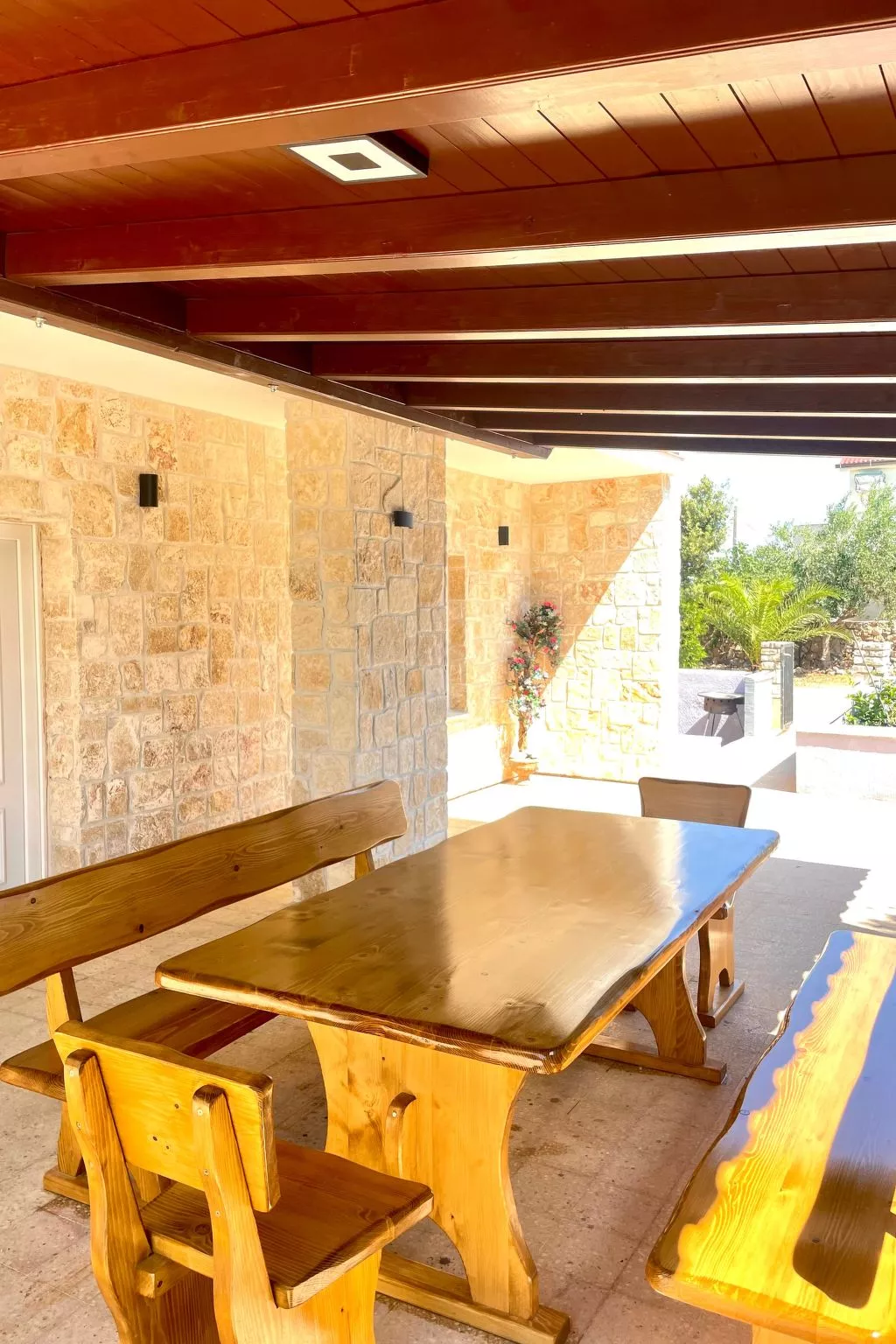 Stonehouse-Pag - Image-tags.info