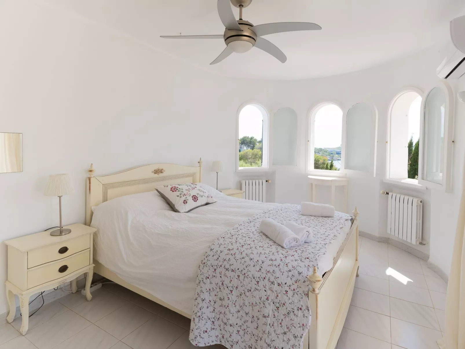 Cristina Ferienhaus in Cala D'or mit Privatpool und Meerblick - Inside