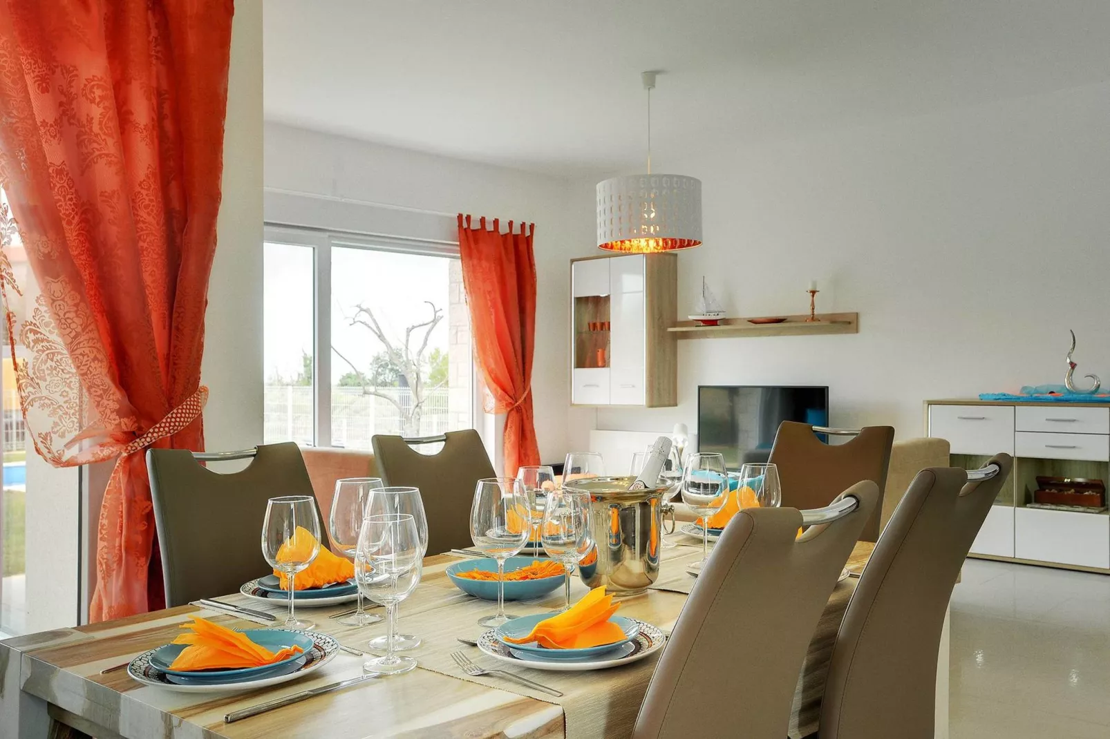 Villa Sky Dream-Dining room