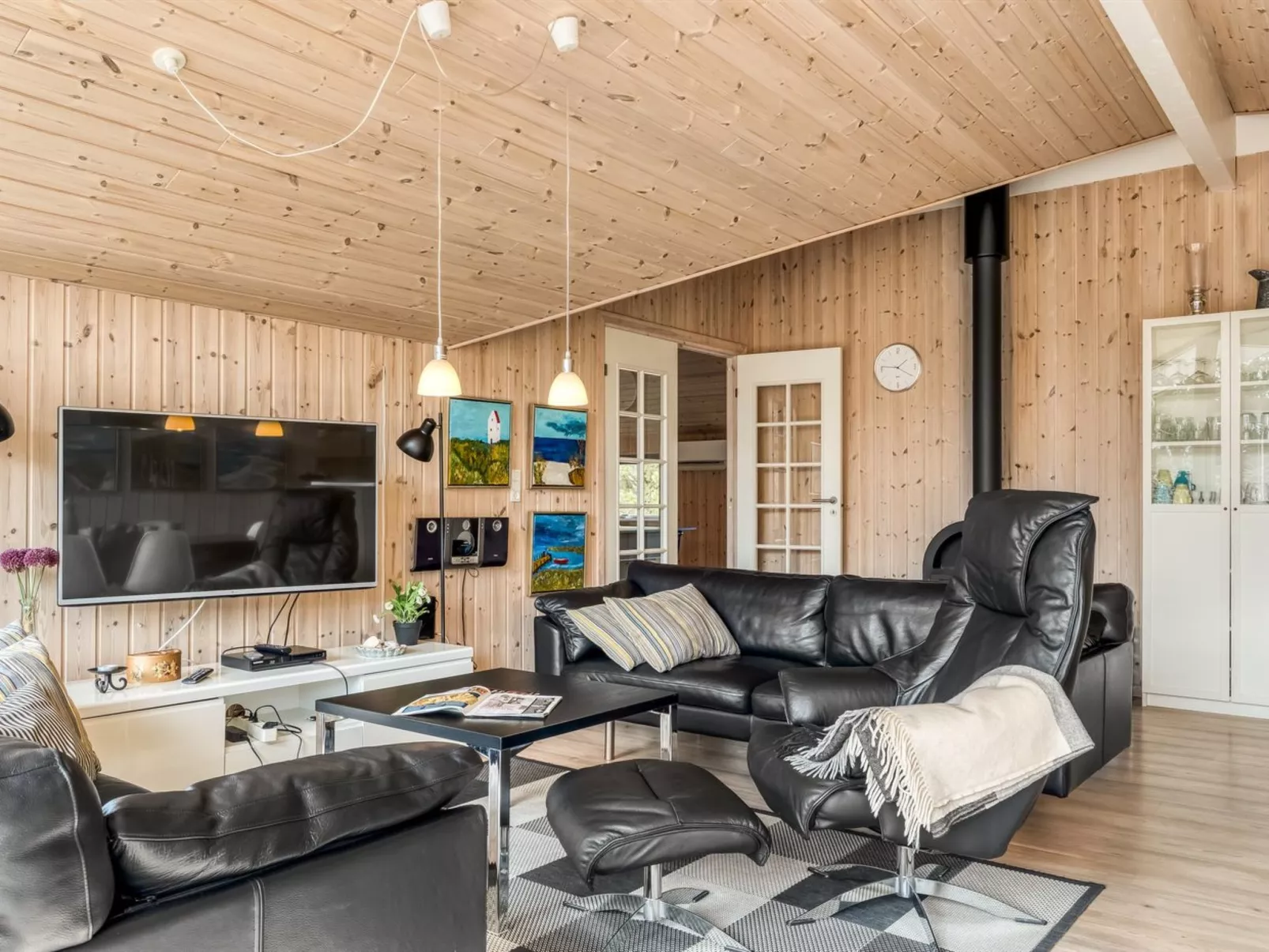 "Botwith" - 2.8km from the sea - Drinnen