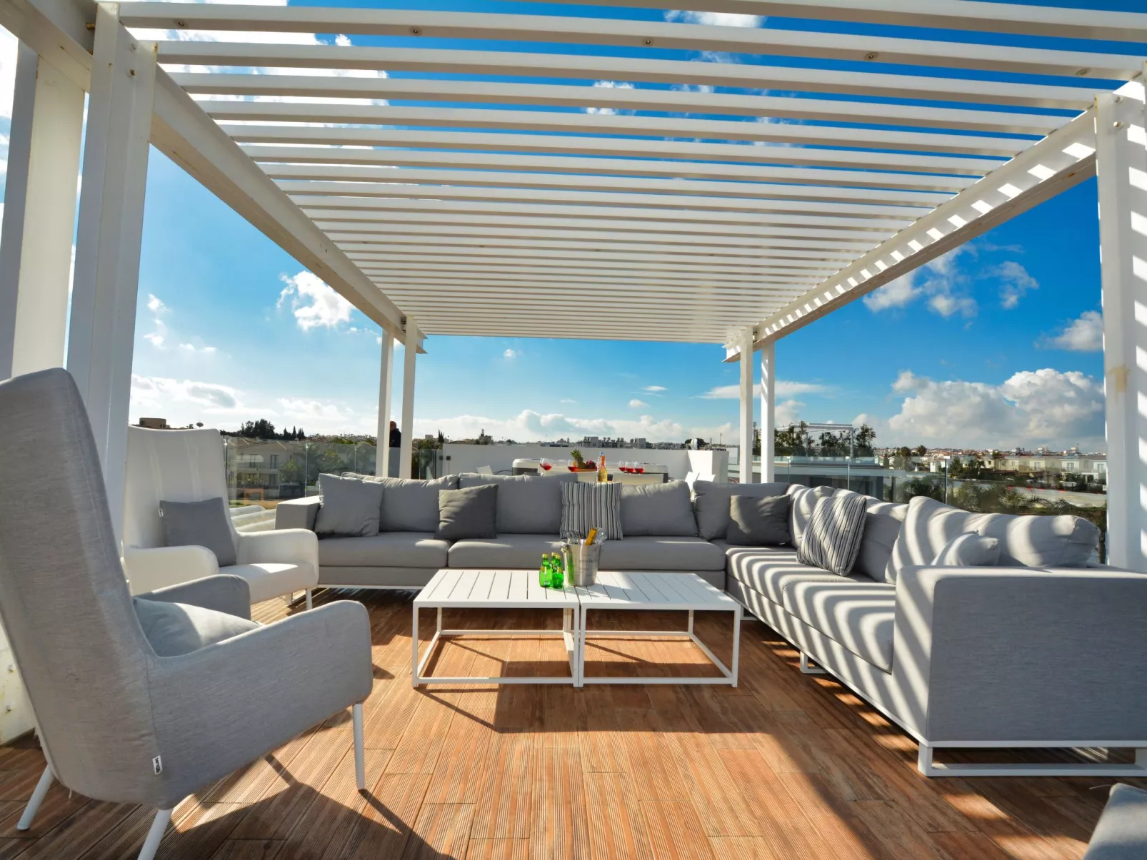 Protaras Ferienvilla mit privatem Pool, Whirlpool - Image-tags.info