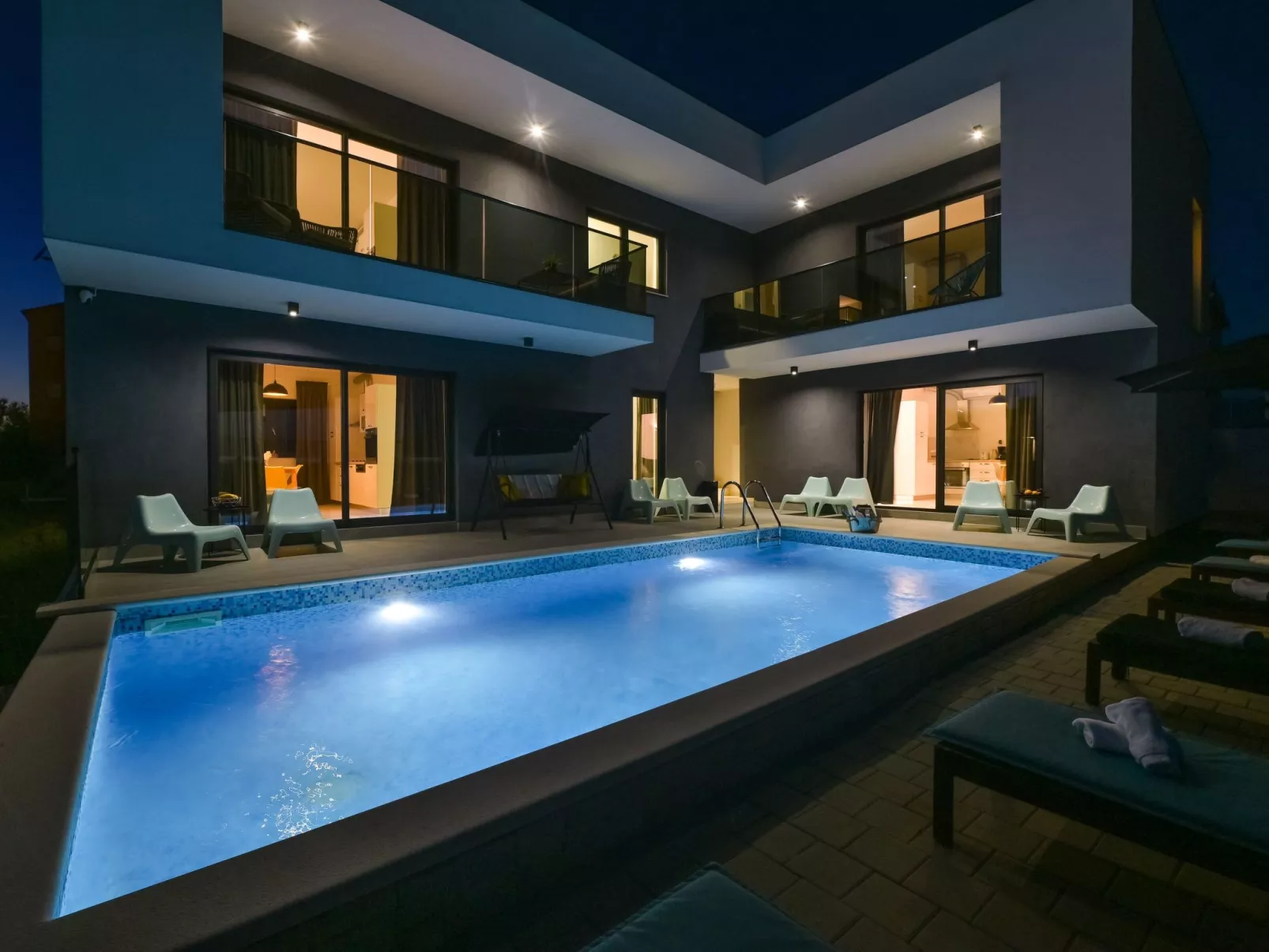 Mit Privatpool für 16 Personen ca. 160 m&sup2; in Novalja, Adriaküste Kroatien - Image-tags.info