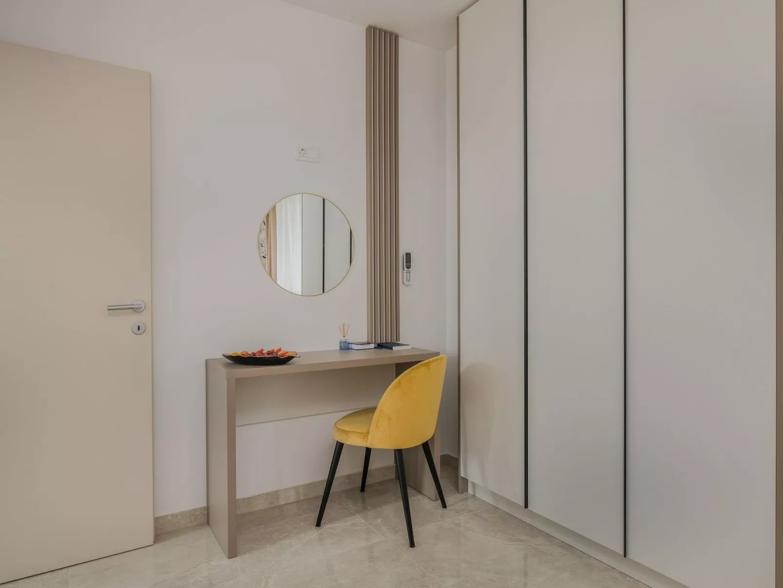 Luxuriöse Villa mit Salzwasserpool in einer ruhigen Gegend - Image-tags.info