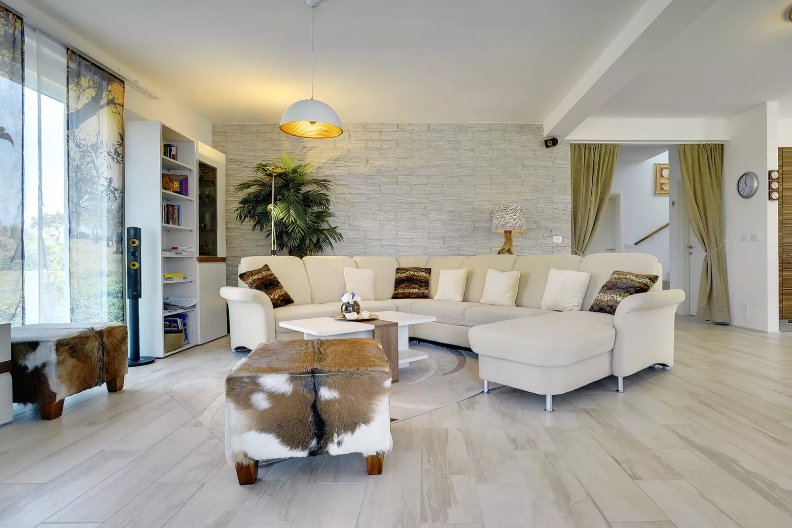 Villa Sunset-Living room