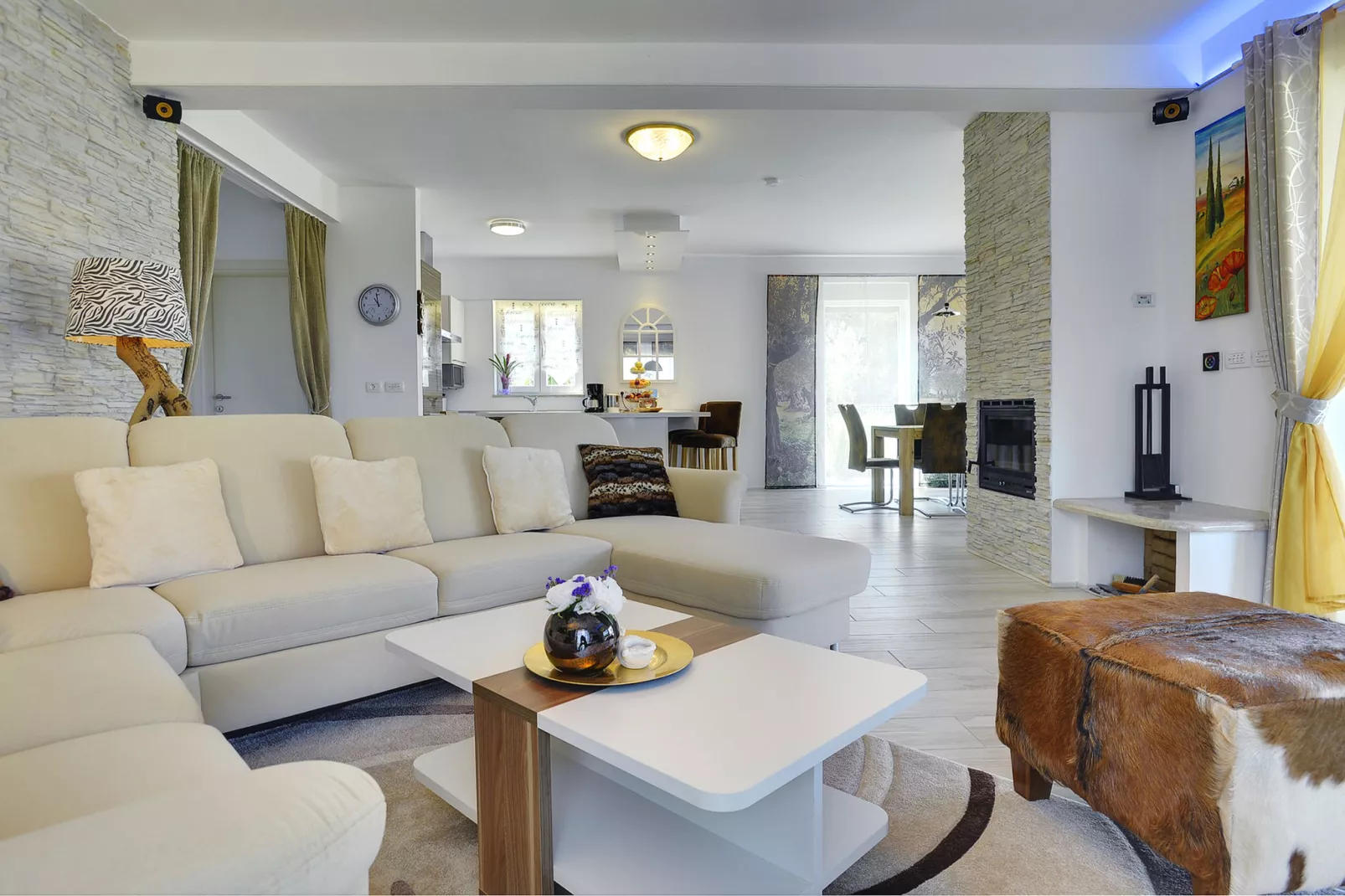 Villa Sunset-Living room