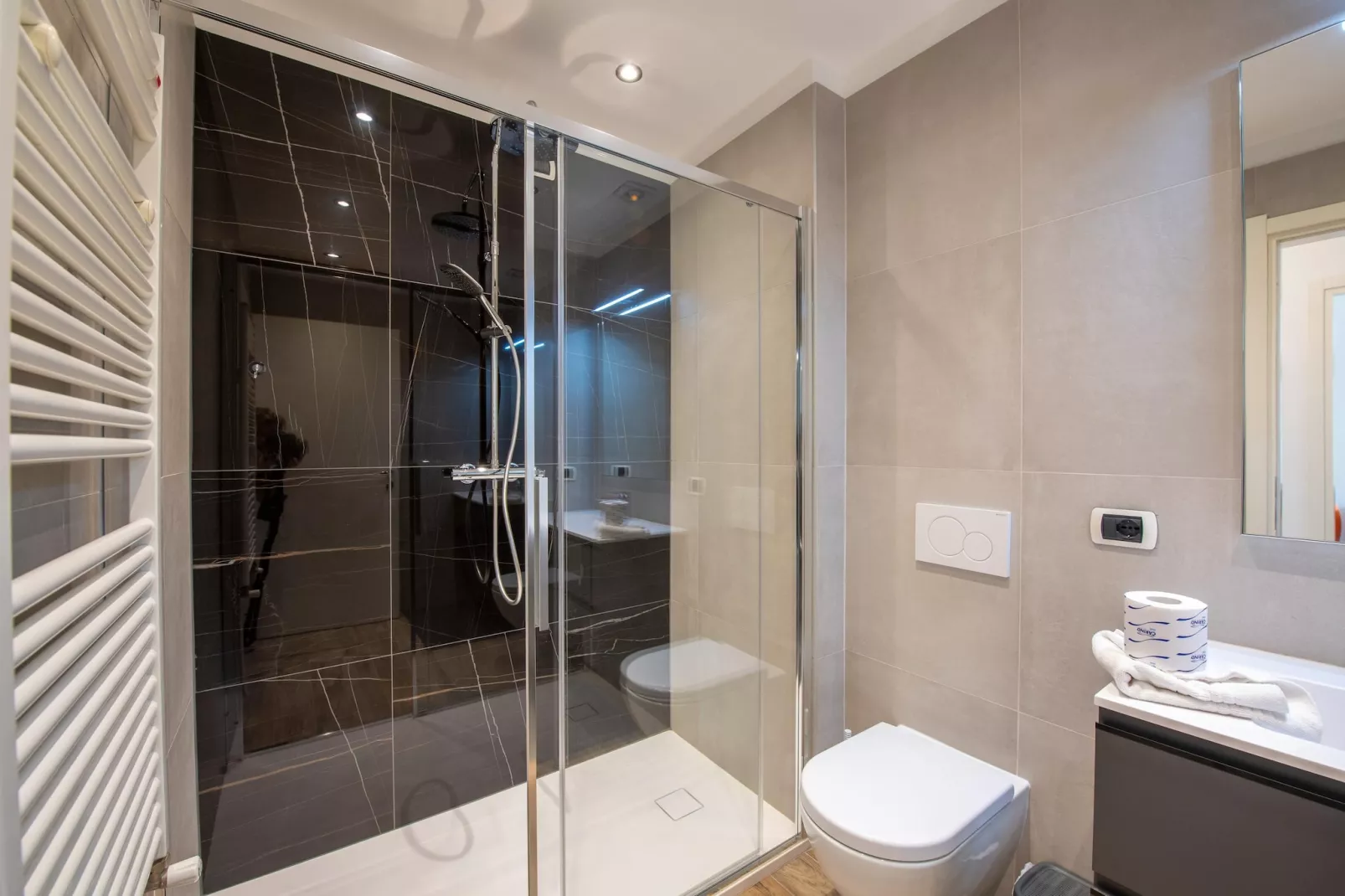 RESIDENCE PORTO LETIZIA - PALACE-1ROOM APT 4 PAX MOUNTAIN VIEW DELUXE8204 - P1MD4 - Bathroom