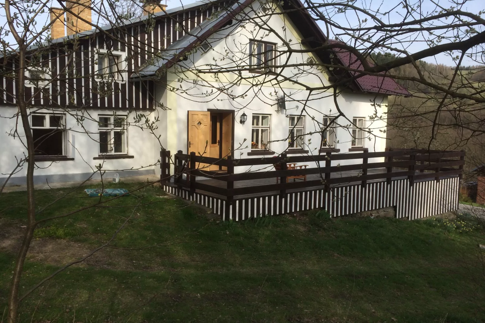 Chalet Nisou-Terrasse / balcon