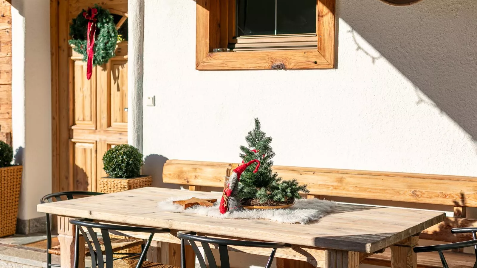 Rosalie-Lorena-Terrace balcony