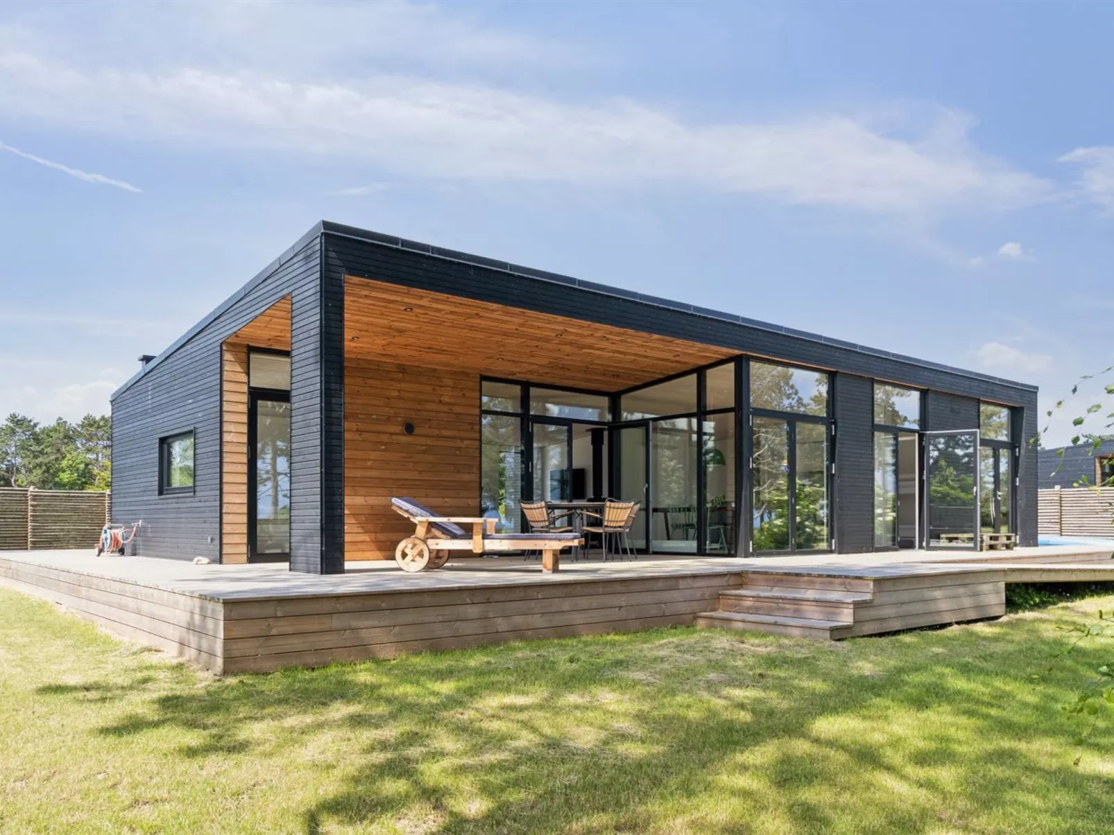 "Herlugh" - 10m from the sea - Draußen