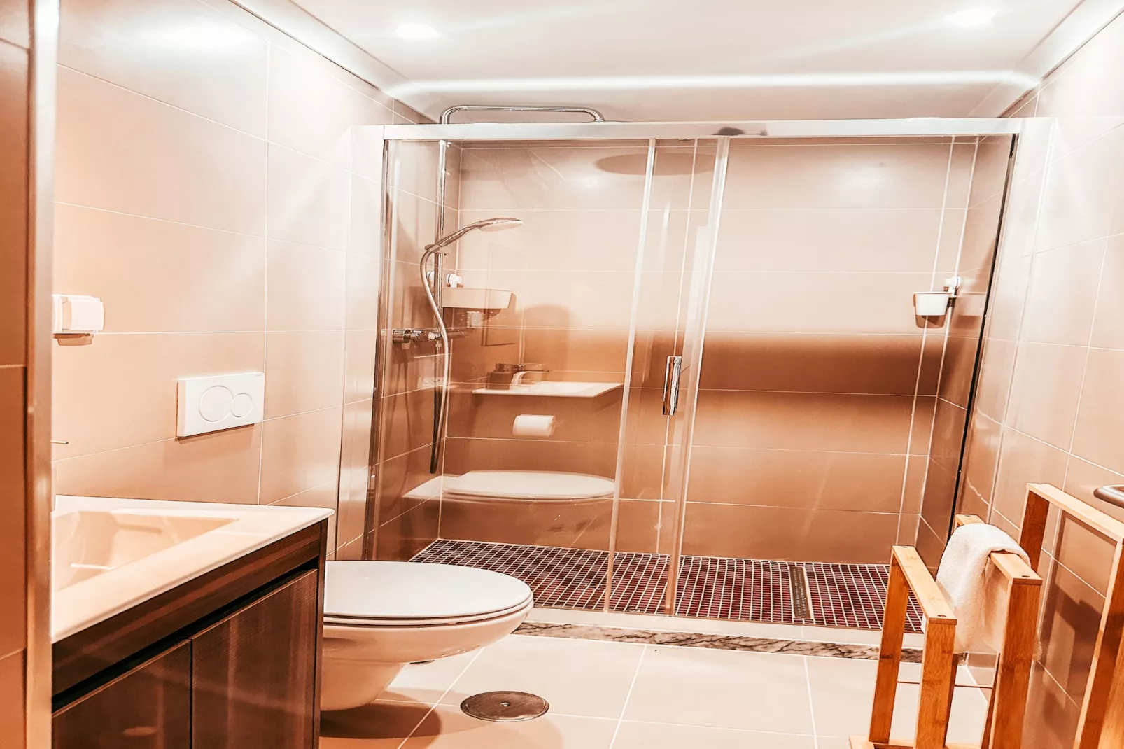 Cosy Apartment Queluz By Gt House-Badezimmer