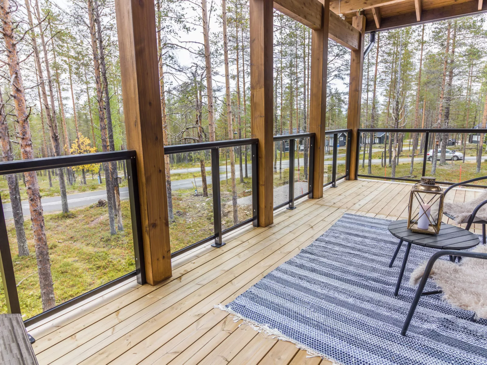 Villa valoisa - Drinnen